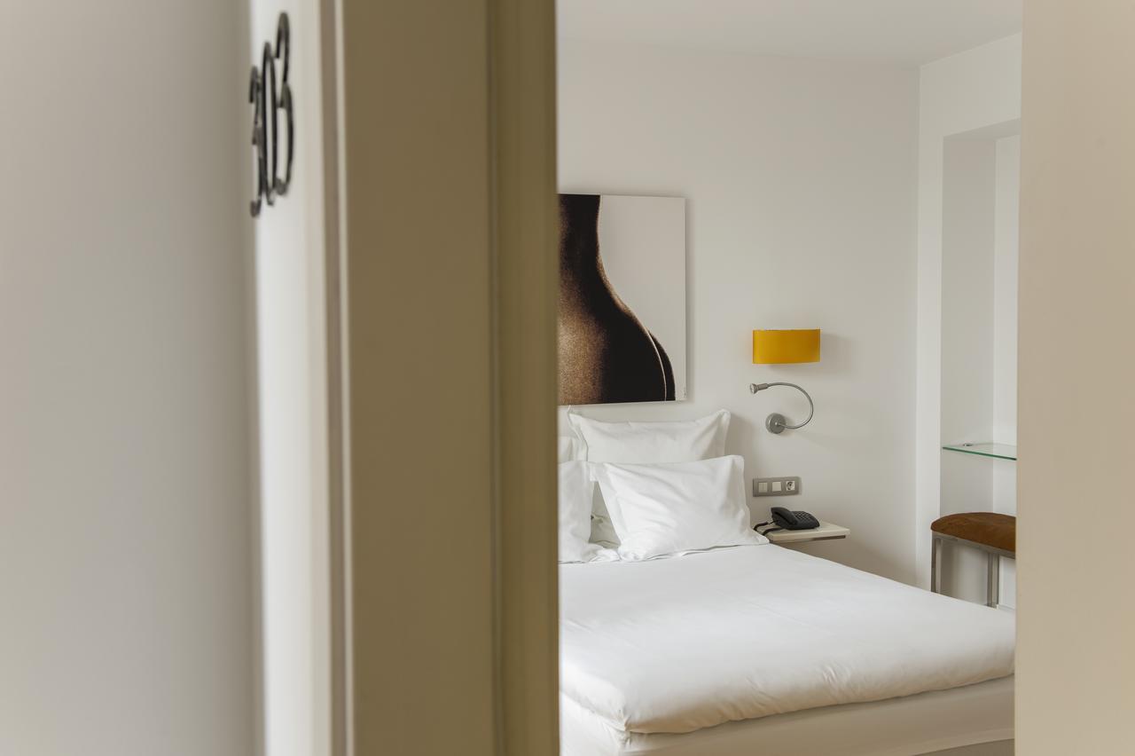 Petit Palace Hotel Tres Palma de Mallorca Bagian luar foto
