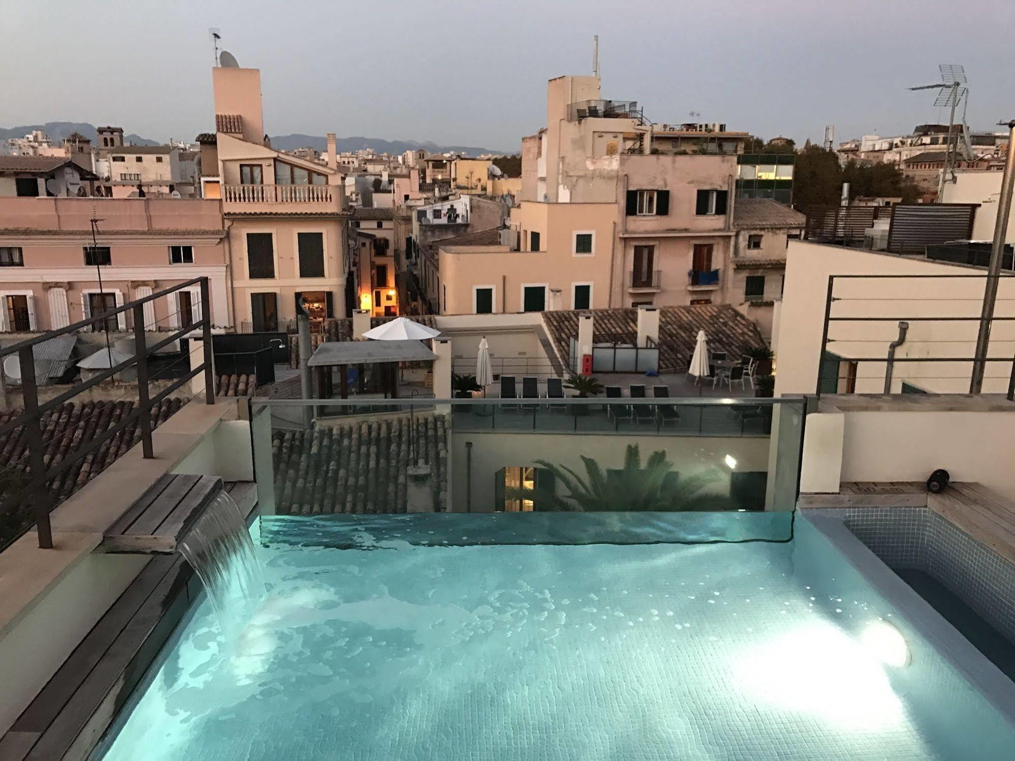 Petit Palace Hotel Tres Palma de Mallorca Bagian luar foto